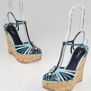Louis Vuitton Summertime Blue patent leather wedges